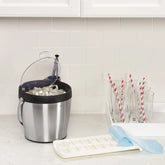 No-Spill Ice Cube Tray