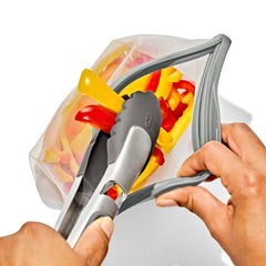 Silicone Reusable Bag Stand-Up Quart (32 oz) - Light Grey